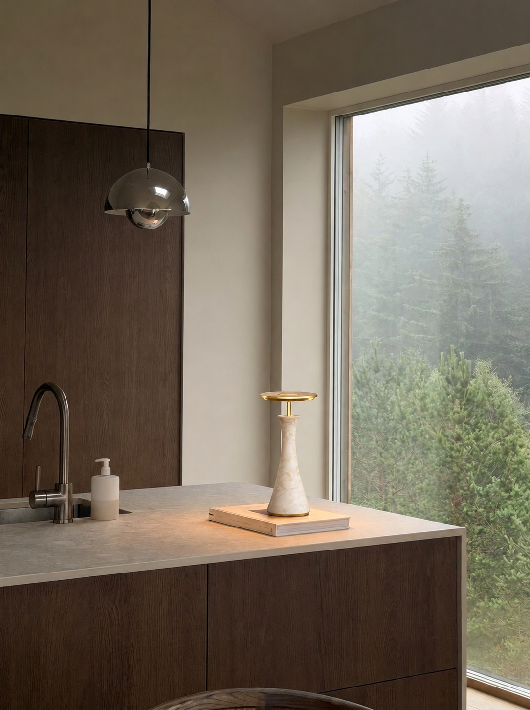 Vittorio Lamp | Ivory & Gold — product view 4