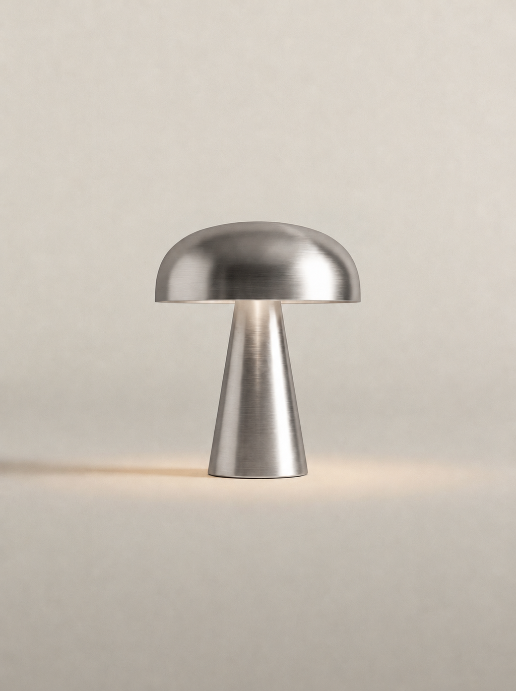 Lorenzo Lamp | Silver — studio view