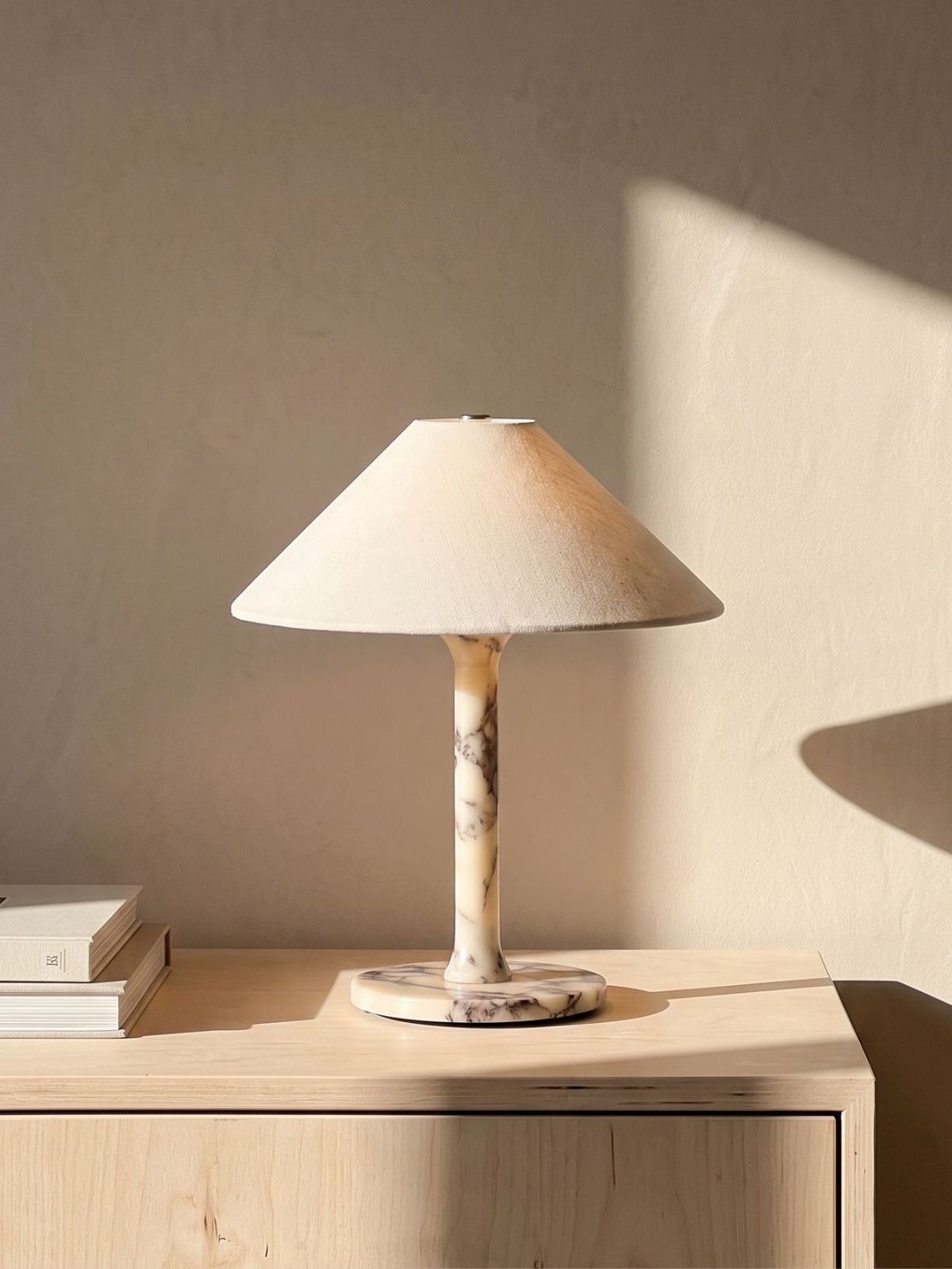 Rossa Portable Lamp | Calacatta Viola & Linen image 7